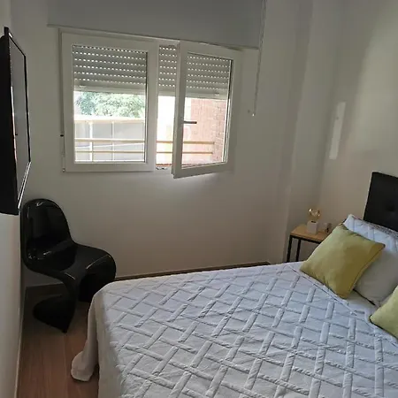 Apartamento Benidorm בנידורם